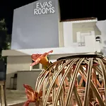 Eva\'S Rooms